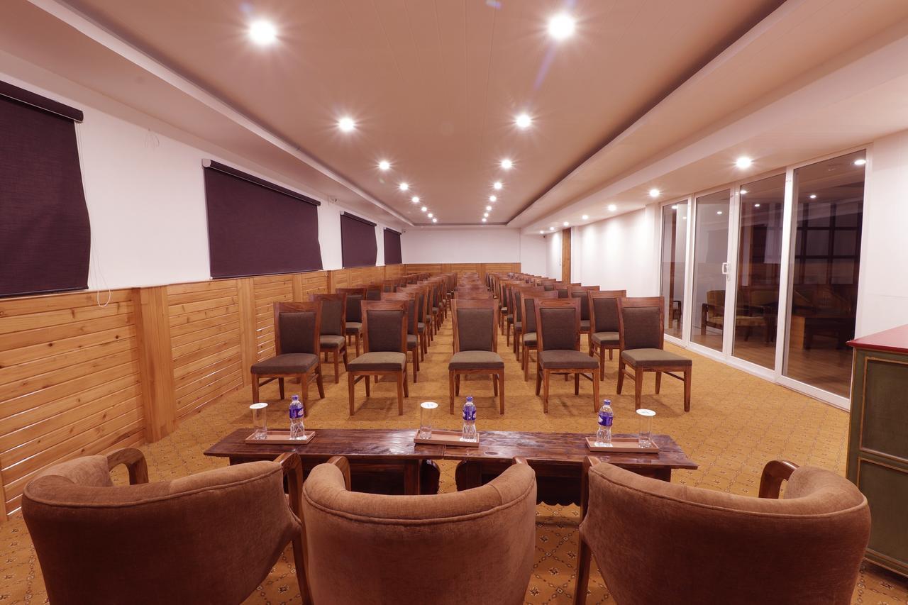 The Denzong Shangrila Gangtok Exterior foto